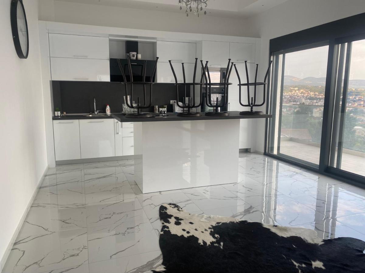 A. Montenegro Apartment Dobra Voda Exterior photo
